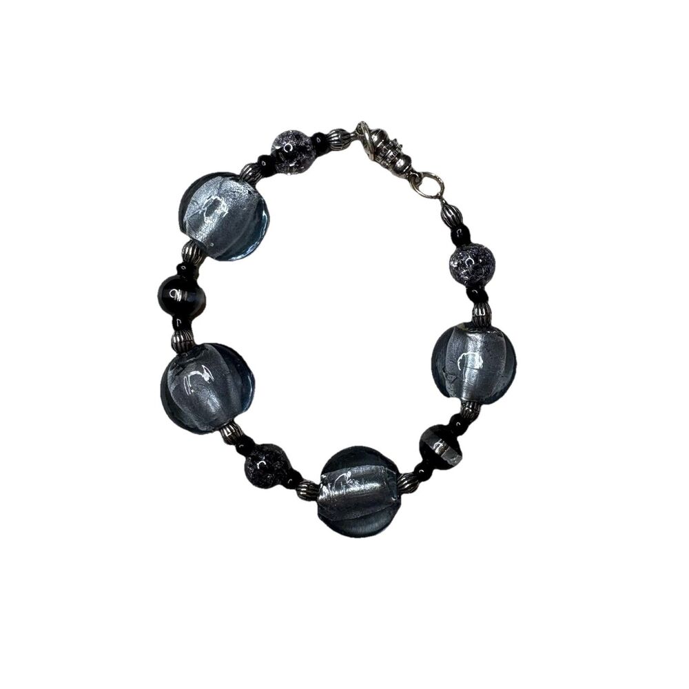 Silver Foil Lined Disc Round Blue Glass Bead Bracelet Magnet Closure
